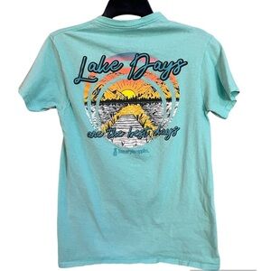 Love & Pineapples, women’s tshirt, Lake days design, size small. NWOT!​​